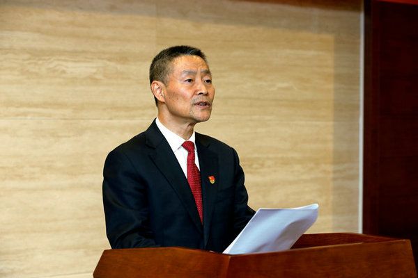 8868官方网站集团一届一次全委会选举出新一届辅导集体 斯泽夫当选8868官方网站党委书记